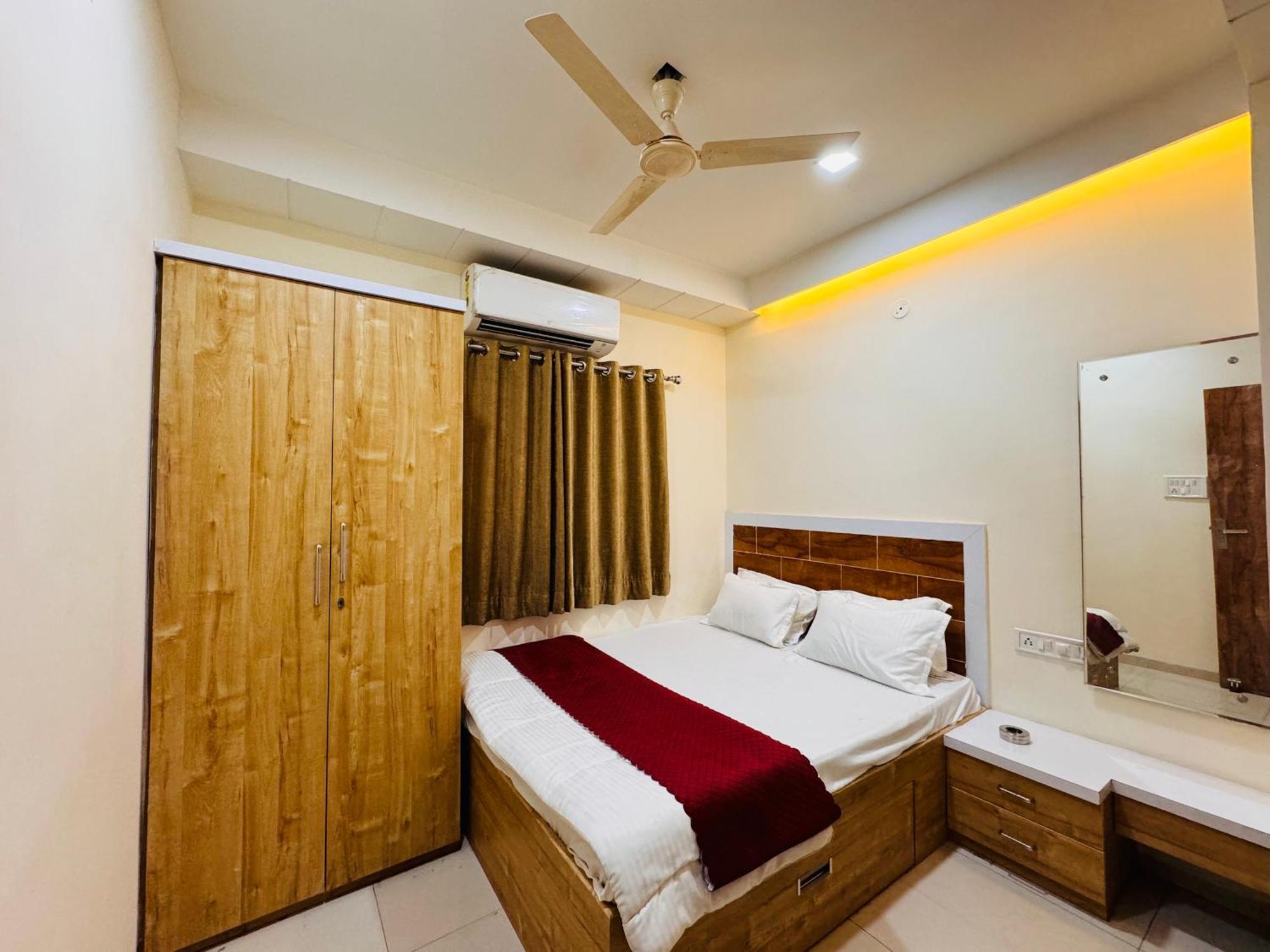 Home Escape 1Bhk Apartment Near Bombay Hospital Indore Eksteriør billede